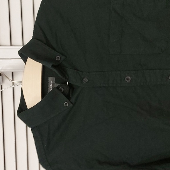 Eddie Bauer Green Casual Oxford Button Down Shirt - Picture 2 of 5